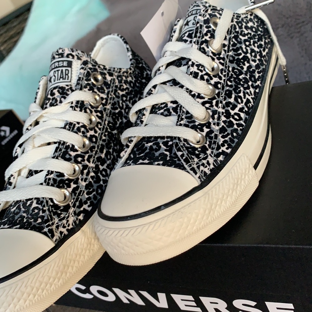 CONVERSE CTAS OX WHITE/BLACK/EGRET WMNS - Picture 13 of 16